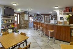 Naraval-Bar-01